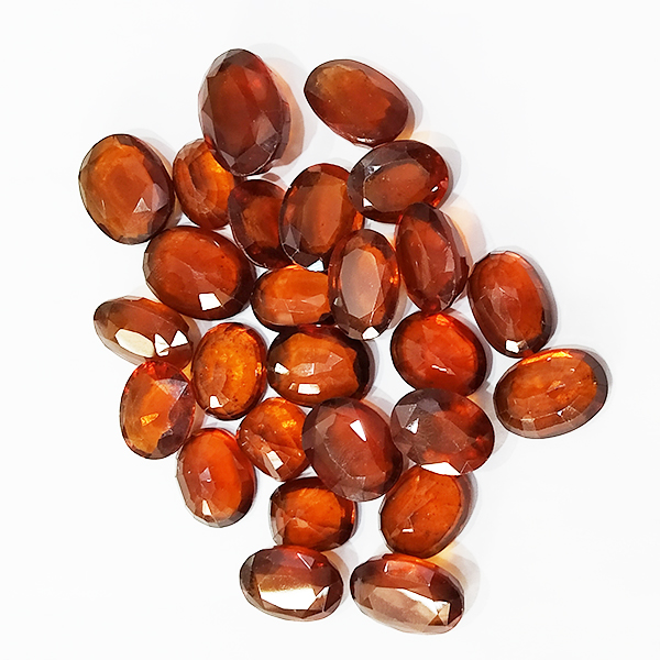 गोमेद/हेसनाइट